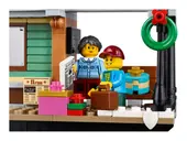 Winter Village Station