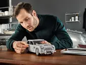 James Bond Aston Martin DB5