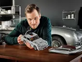James Bond Aston Martin DB5