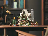 Elf Club House