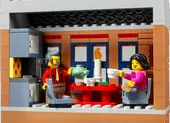 Holiday Main Street