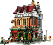 Tudor Corner