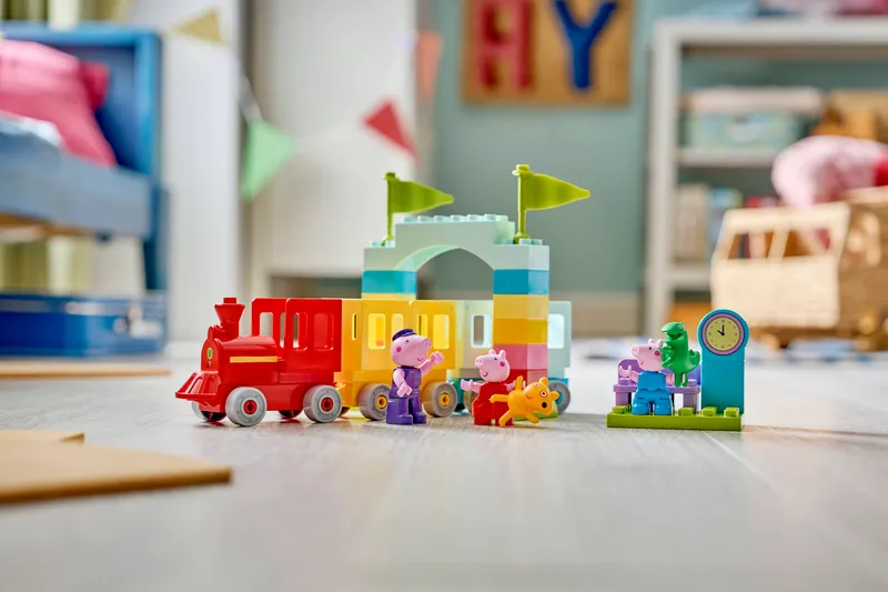 Train Ride with Grandpa Pig