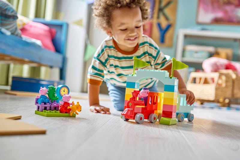 Train Ride with Grandpa Pig