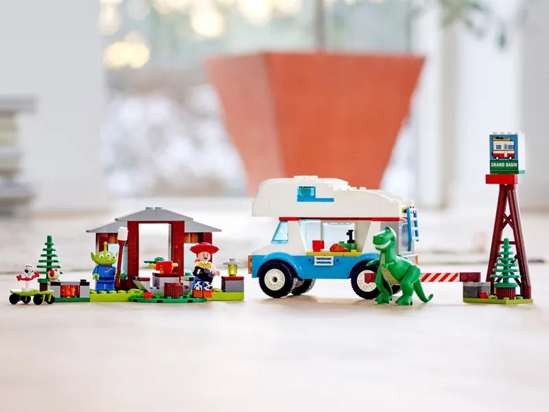 Toy Story 4 RV Vacation Toy Story 4 RV Vacation