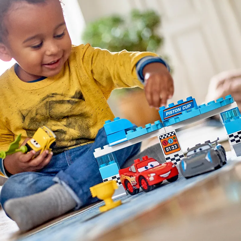 Piston Cup Race