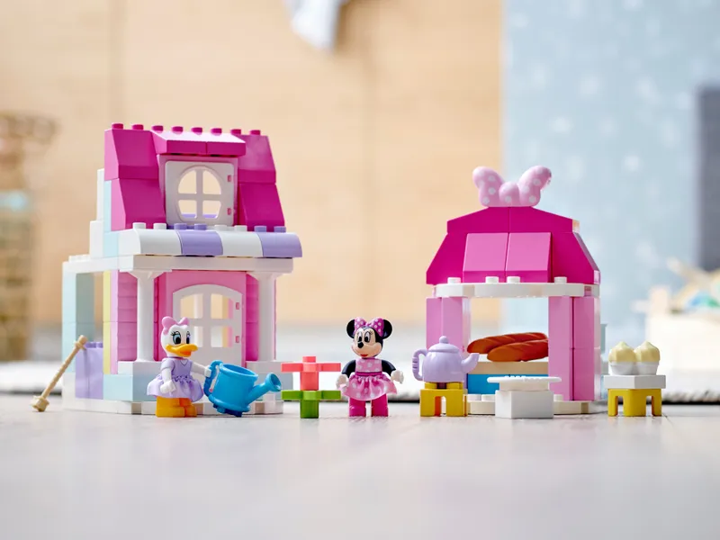 Minnie's House and Café