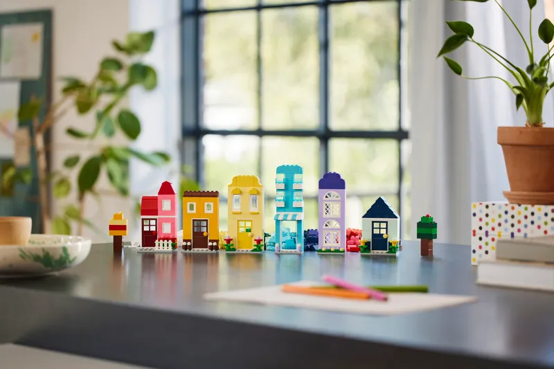 Creative Houses Creative Houses