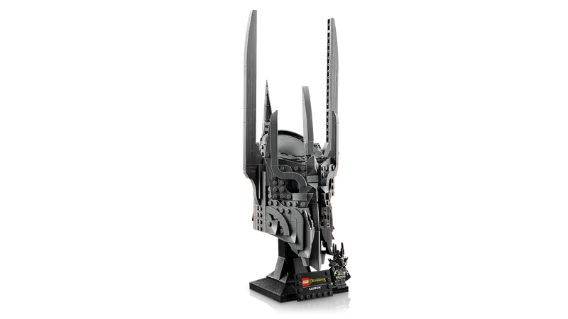 The Lord of the Rings: Sauron's Helmet