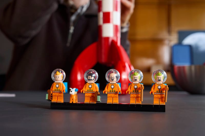 Tintin Moon Rocket