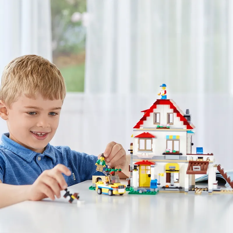 Modular Family Villa