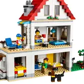Modular Family Villa