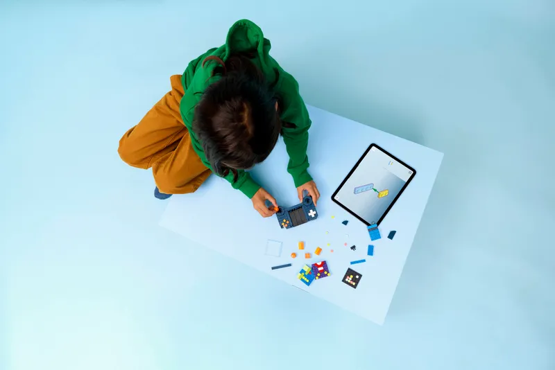 Retro Gaming Console