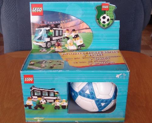 Team Bus with Ball