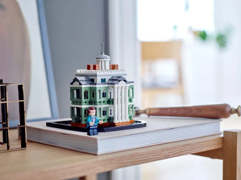 Mini Disney The Haunted Mansion Mini Disney The Haunted Mansion
