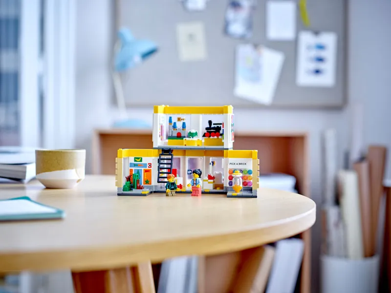 Lego Brand Store Lego Brand Store
