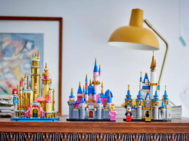 Mini Disney Sleeping Beauty Castle Mini Disney Sleeping Beauty Castle