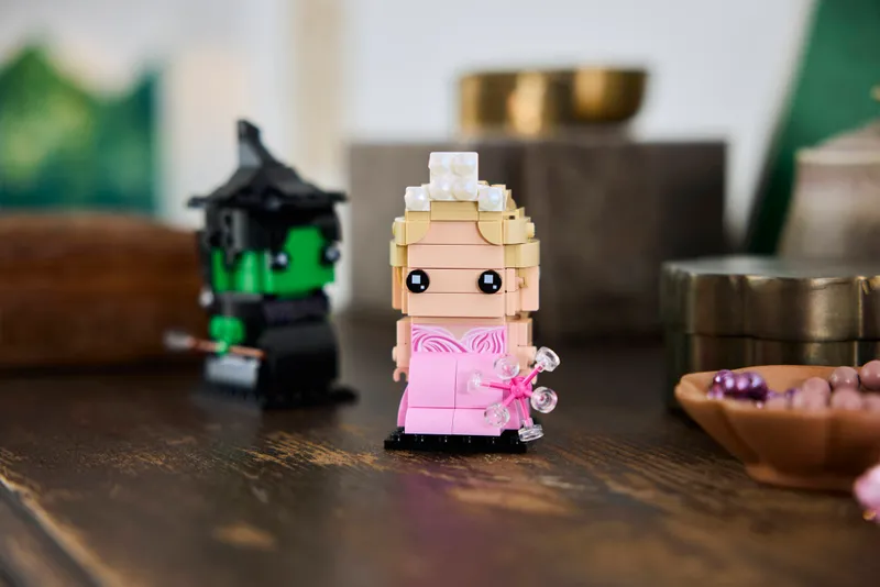 Elphaba & Glinda Figures