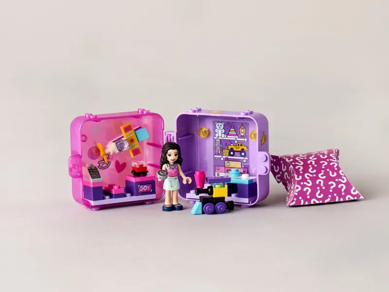 Emma's Shopping Play Cube Emma's Shopping Play Cube