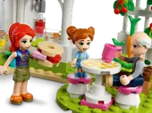 Heartlake City Organic Café
