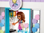 Heartlake City Shopping Mall