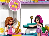 Heartlake City Shopping Mall