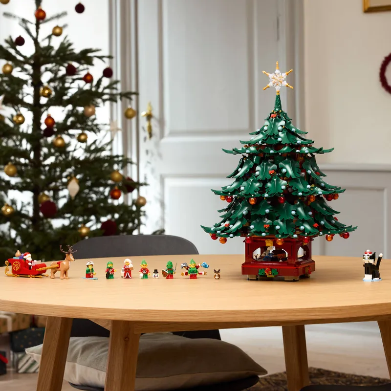 Family Christmas Tree Decoration