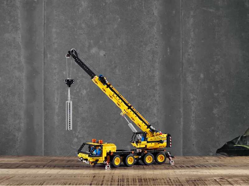 Mobile Crane
