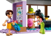 Heartlake City Shopping Mall