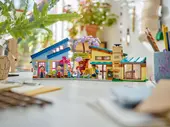 Olly's and Paisley's Family Homes
