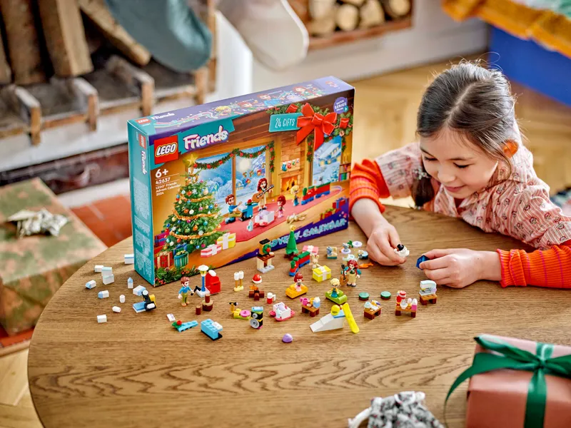 Friends Advent Calendar 2024