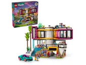Andrea's Modern Mansion