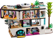 Andrea's Modern Mansion