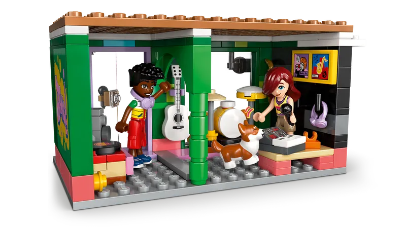 Music Store & Apartment Music Store & Apartment