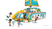 Travel Boat Adventure