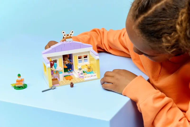 Heartlake City Bunny Hotel