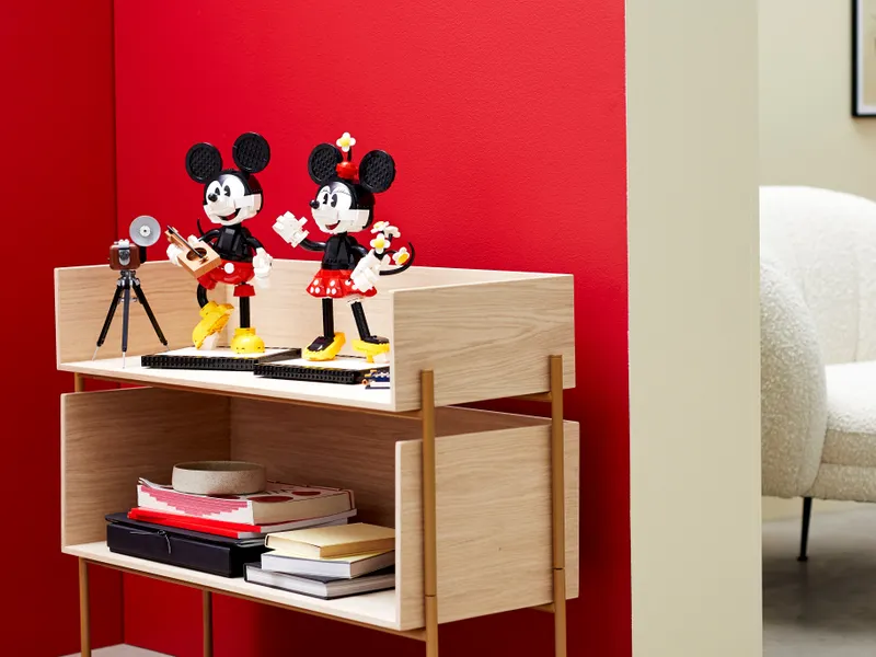 Mickey Mouse & Minnie Mouse Mickey Mouse & Minnie Mouse