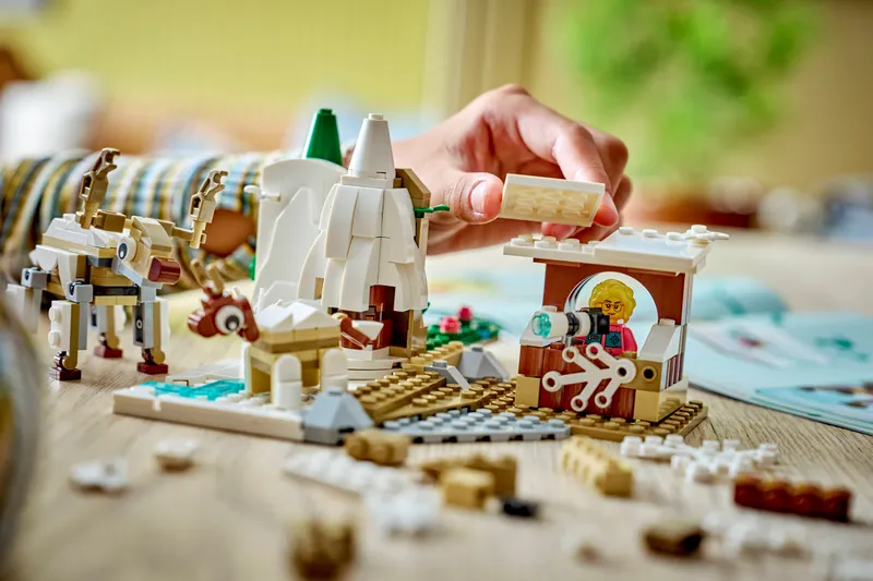 Arctic Animals Science Kit