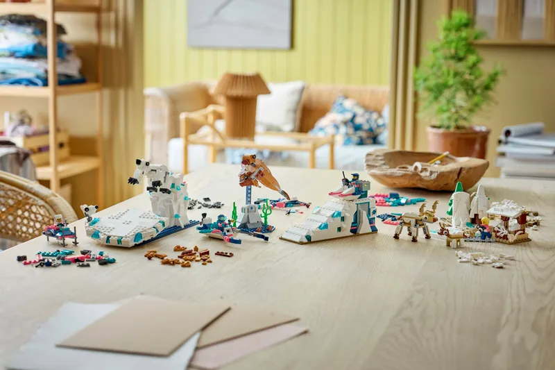 Arctic Animals Science Kit