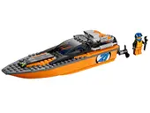 4x4 with Powerboat