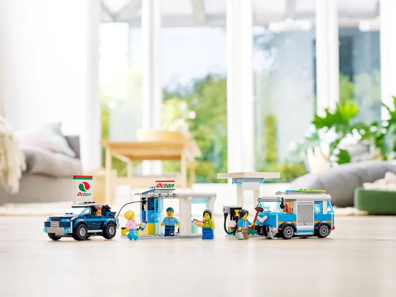 Service Station Service Station