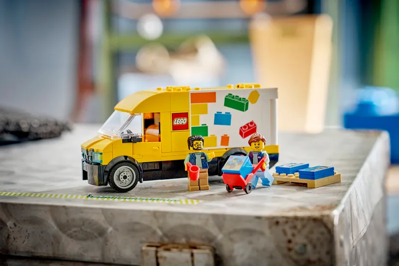 The LEGO Van