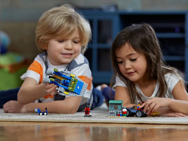 Emmet and Benny's 'Build and Fix' Workshop! Emmet and Benny's 'Build and Fix' Workshop!