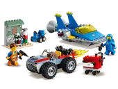Emmet and Benny's 'Build and Fix' Workshop!