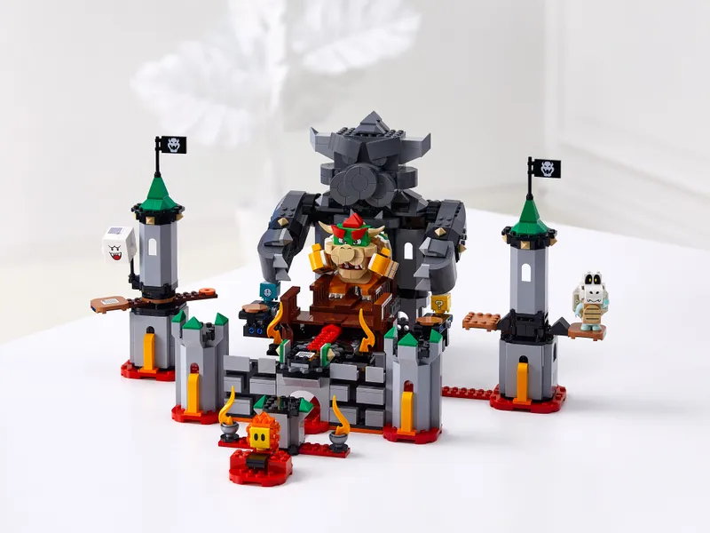 Bowser's Castle Boss Battle Expansion Set Bowser's Castle Boss Battle Expansion Set