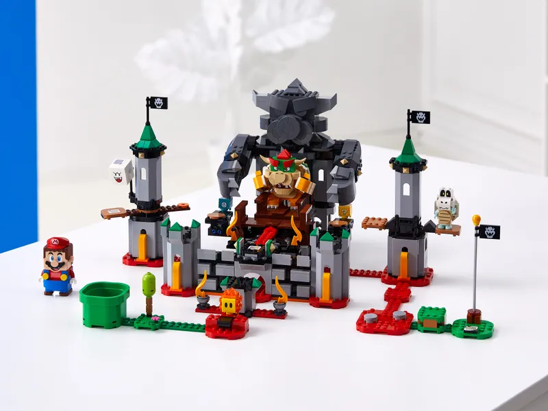 Bowser's Castle Boss Battle Expansion Set Bowser's Castle Boss Battle Expansion Set