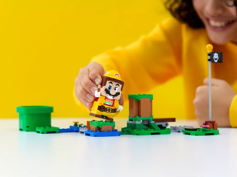 Builder Mario Power-Up Pack Builder Mario Power-Up Pack