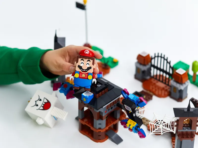 King Boo and the Haunted Yard Expansion Set King Boo and the Haunted Yard Expansion Set