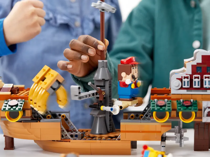 Bowser's Airship Expansion Set Bowser's Airship Expansion Set