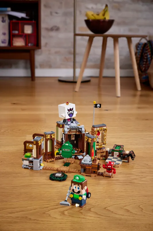 Luigi's Mansion Haunt-and-Seek Expansion Set Luigi's Mansion Haunt-and-Seek Expansion Set